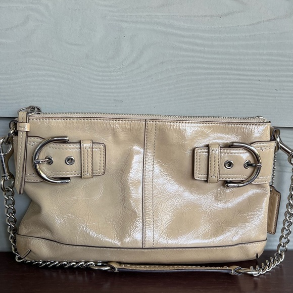 Coach Tan Shoulder Bag - Picture 1 of 12